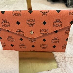 MCM ENVELOPE POUCH GIFT WITH PURCHASE  LAST ONE IN STOCK